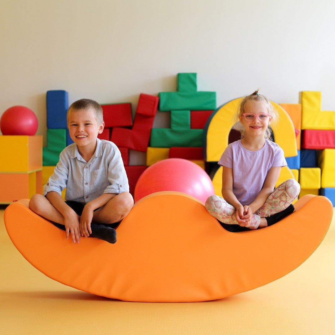 Lasten kaksin keinuttava keinulelu-soft play