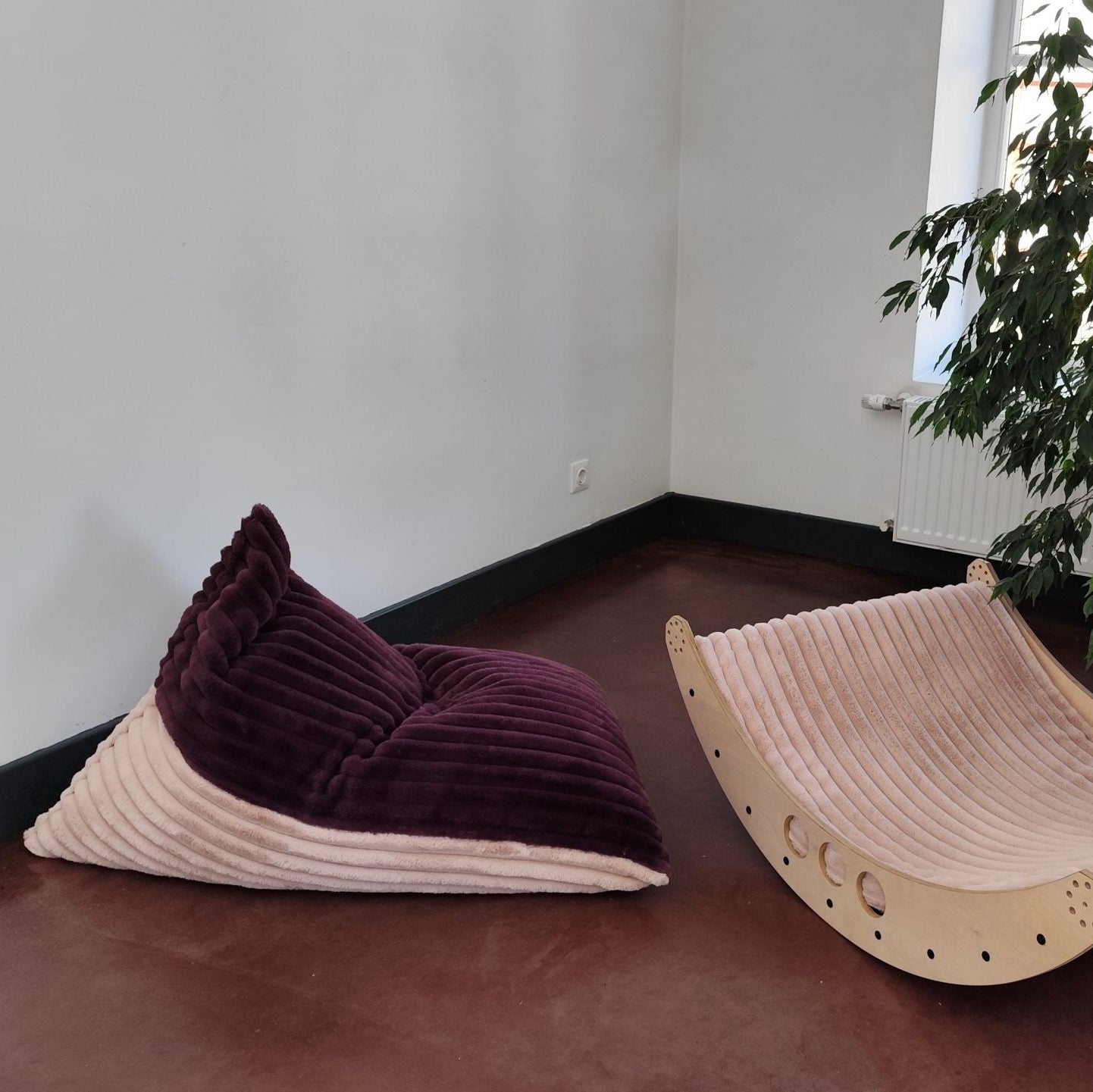 Säkkituoli lapselle – vaaleanpunainen-violetti