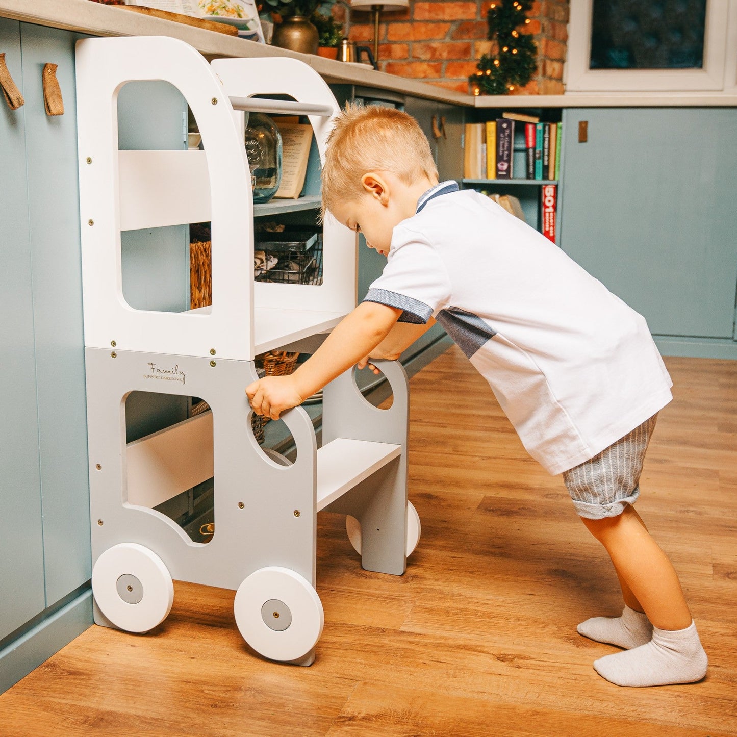 Car Kitchen Helper / Learning Table