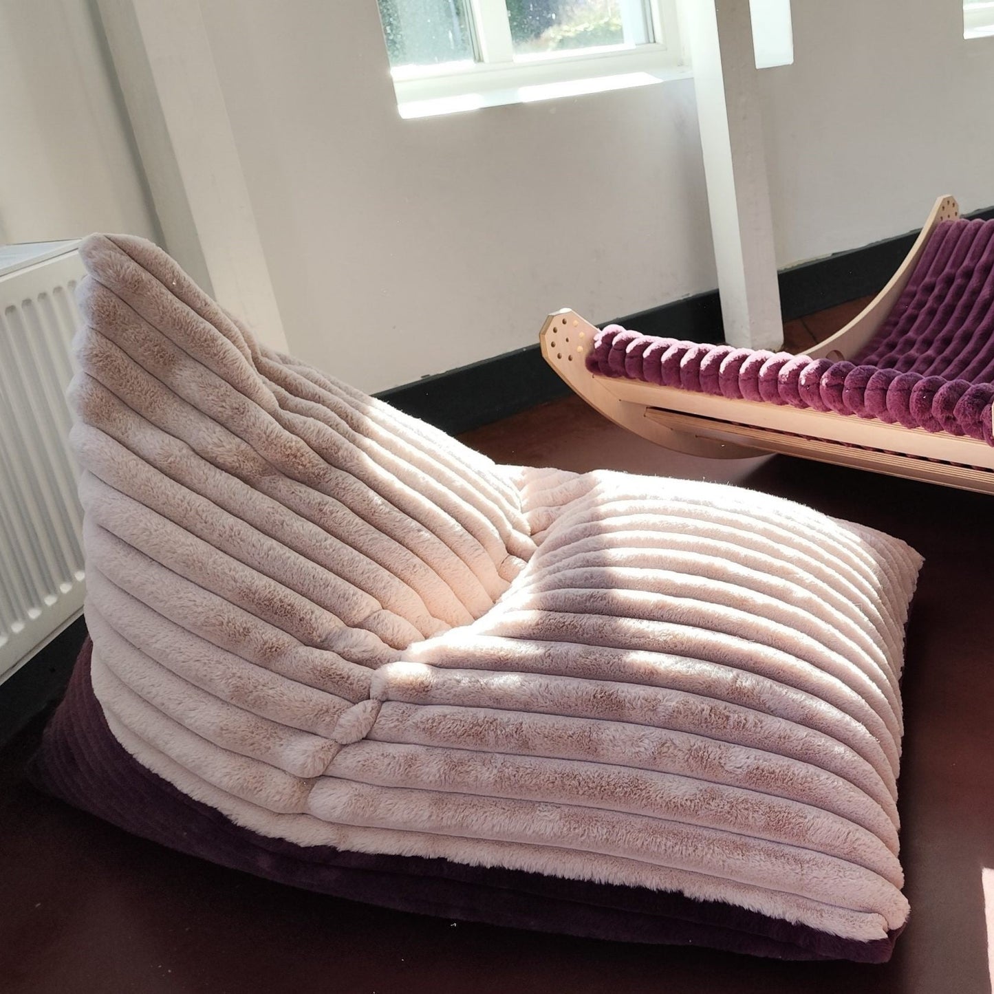 pehmeä Säkkituoli lapselle – vaaleanpunainen-violetti