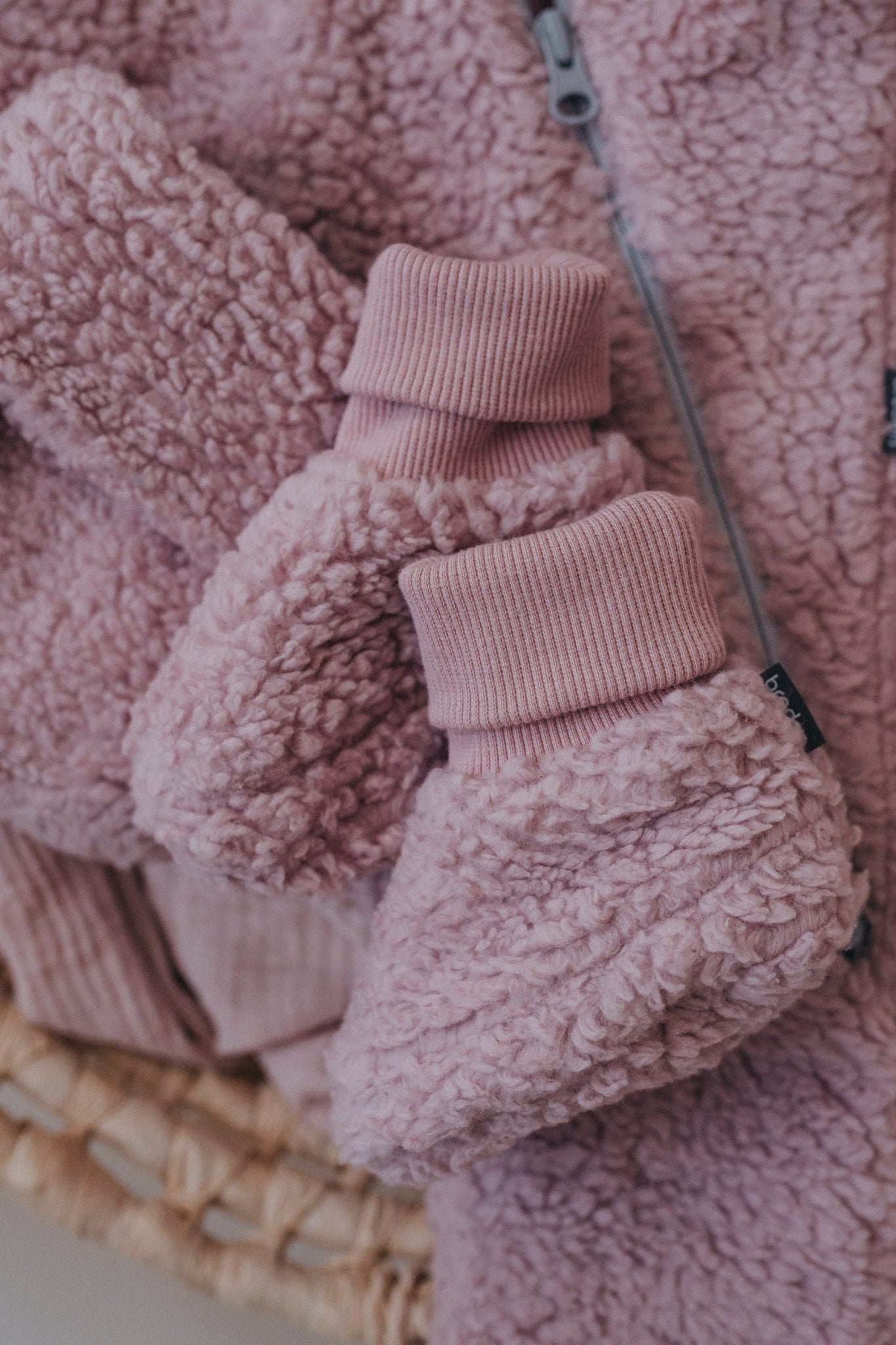 Breden Merinovilla vauvan tossut pinkki