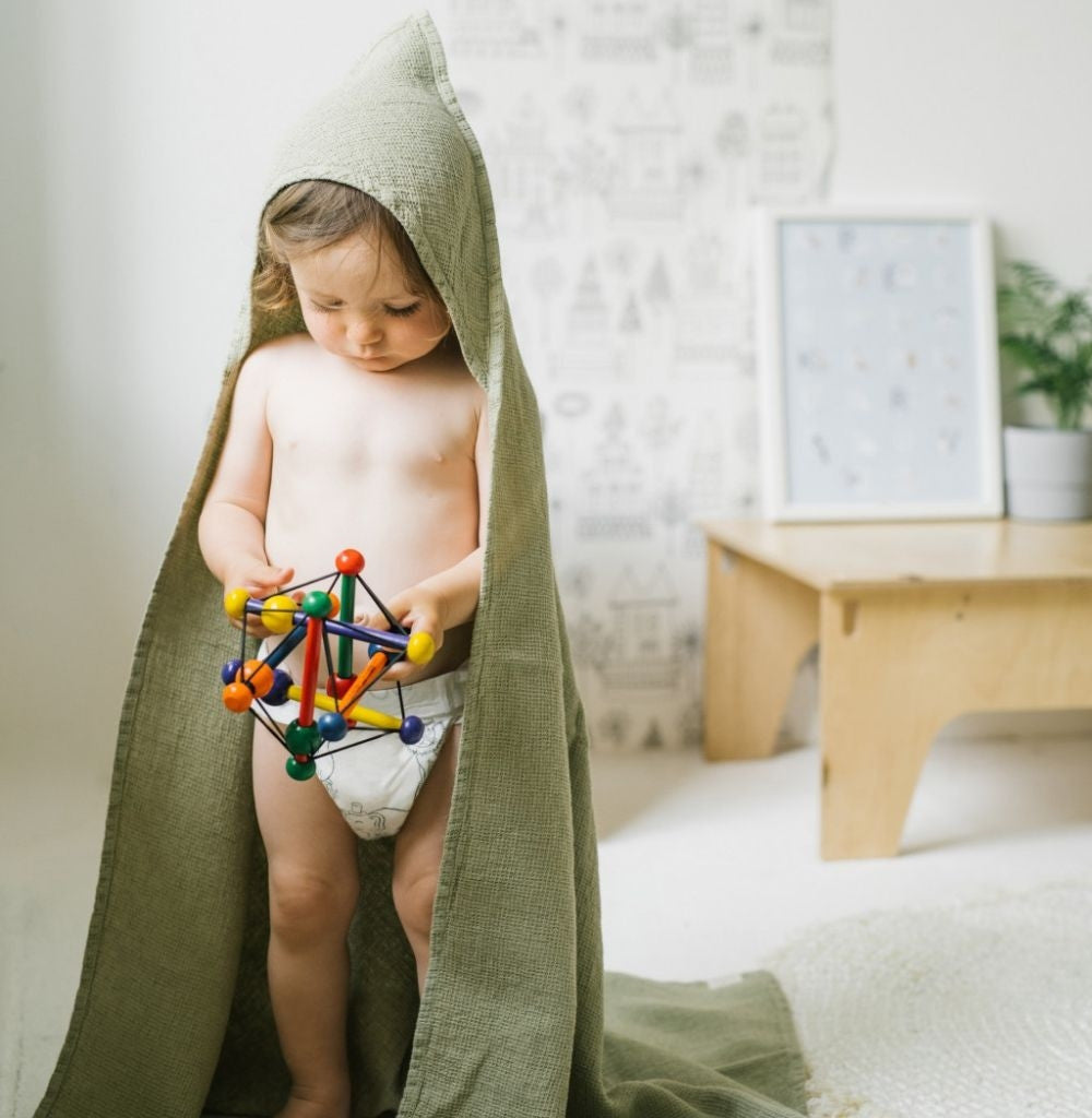 Linen Tales pellava lasten huppupyyhe