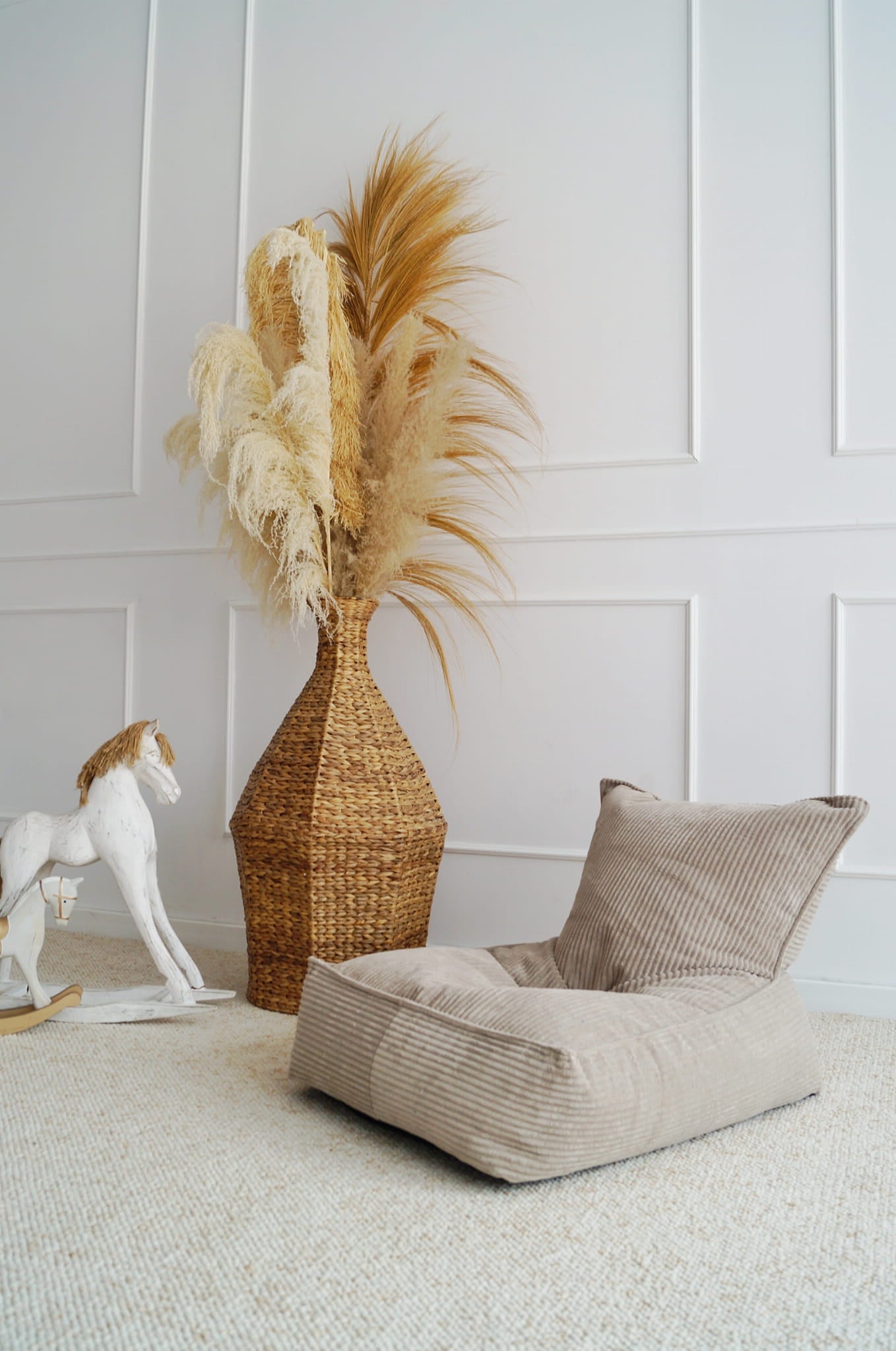 MONIO asten säkkituoli-vakosametti-beige