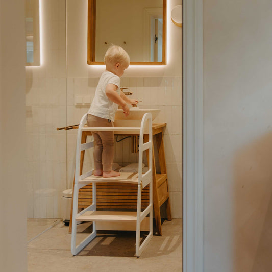 Muuntautuva lasten apujakkara keittiötorni