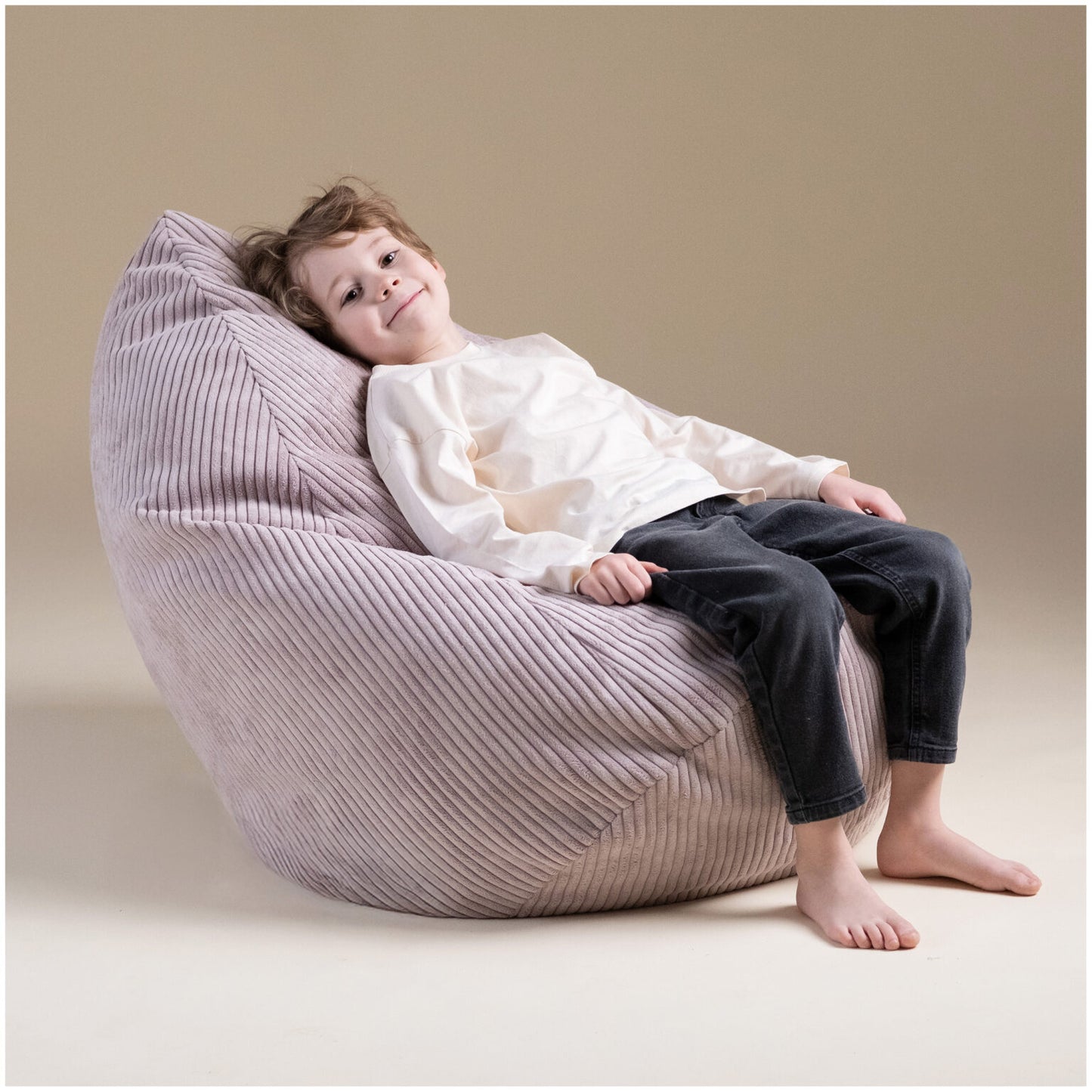 Plush nest Lasten säkkituoli Vaaleanpunainen sametti