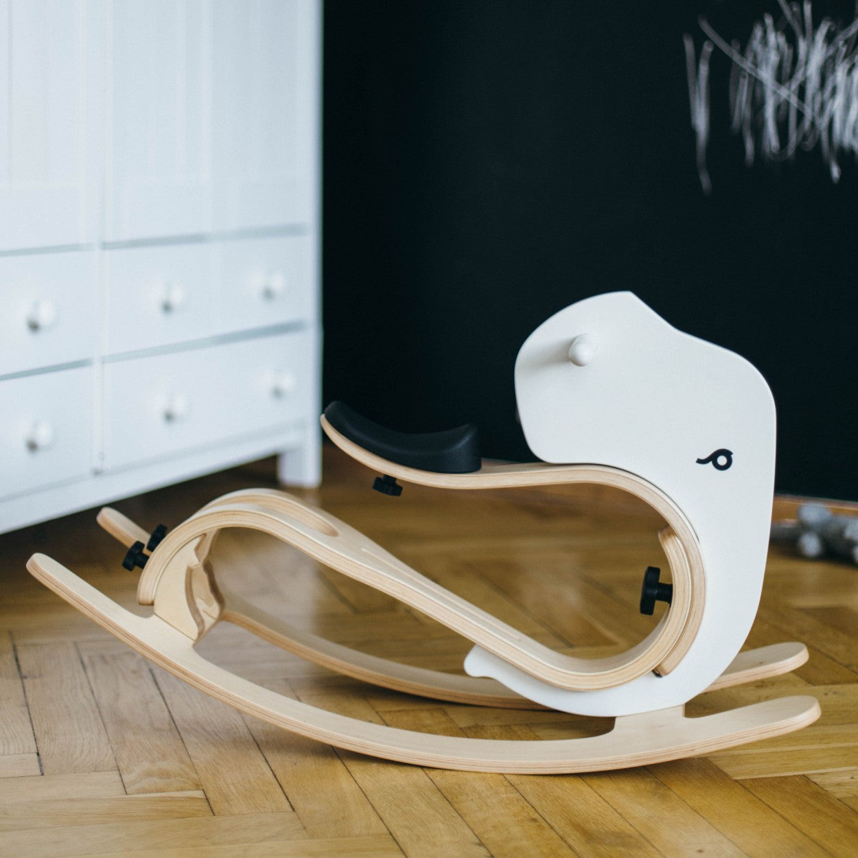 Rocking Elephant lasten keinulelu-lisäosa tasapainopyörään