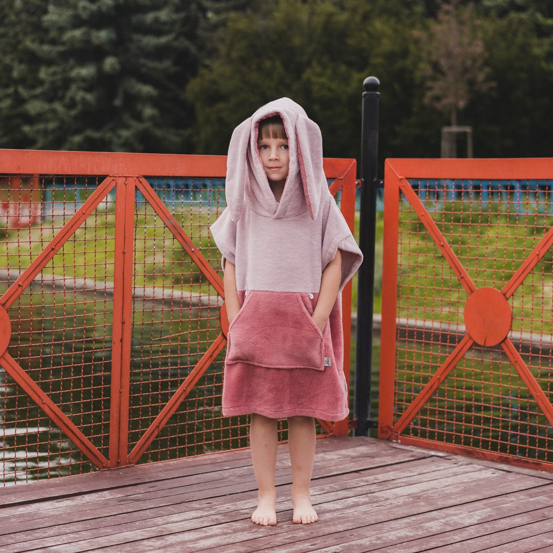 Surfbunny Lasten kylpyponcho - Pinkki