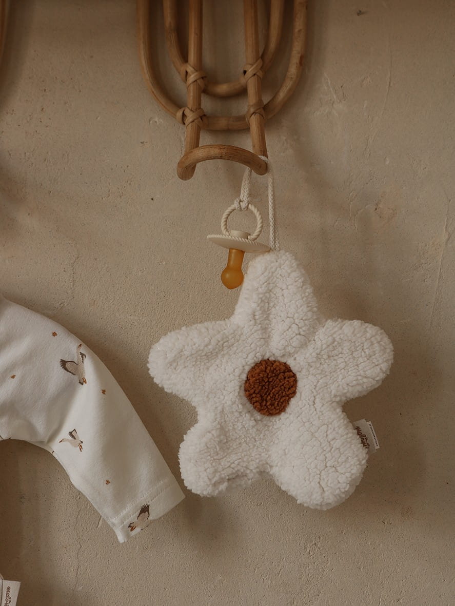 Vauvan ensi pehmolelu ja tutinpidike - Kukka