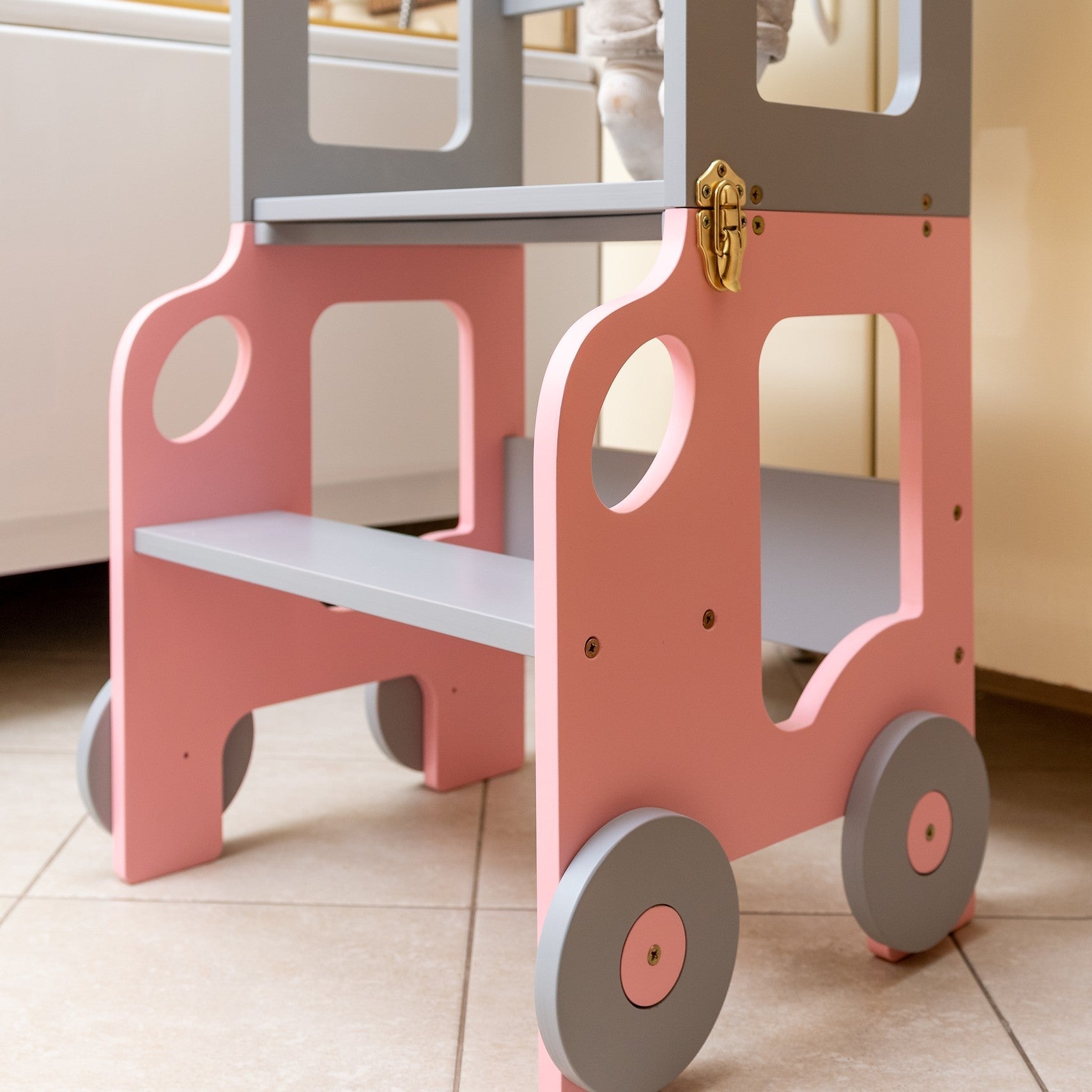 Car Kitchen Helper / Learning Table 