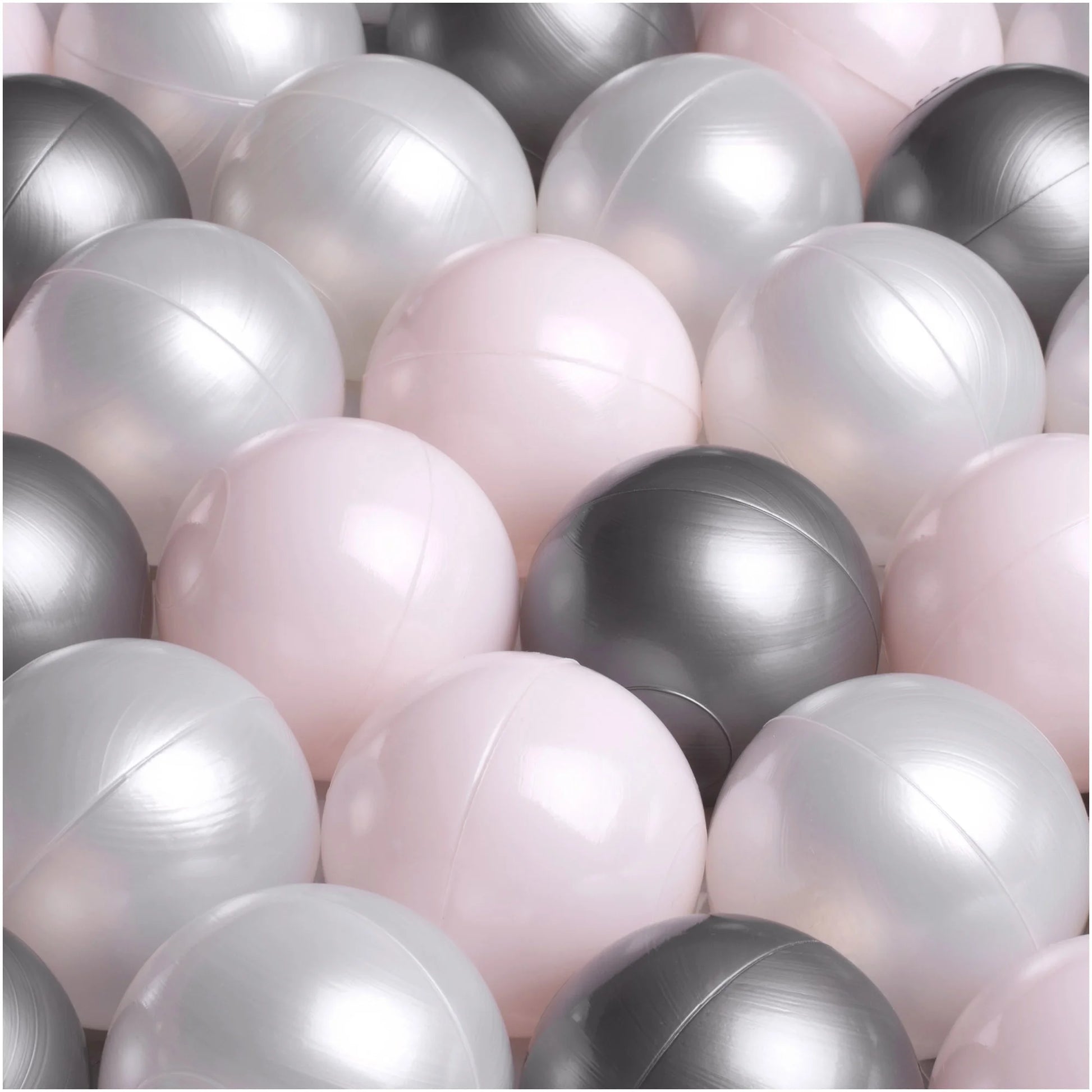 helmi-hopea-vaaleanpunainen-pallomeripallot_