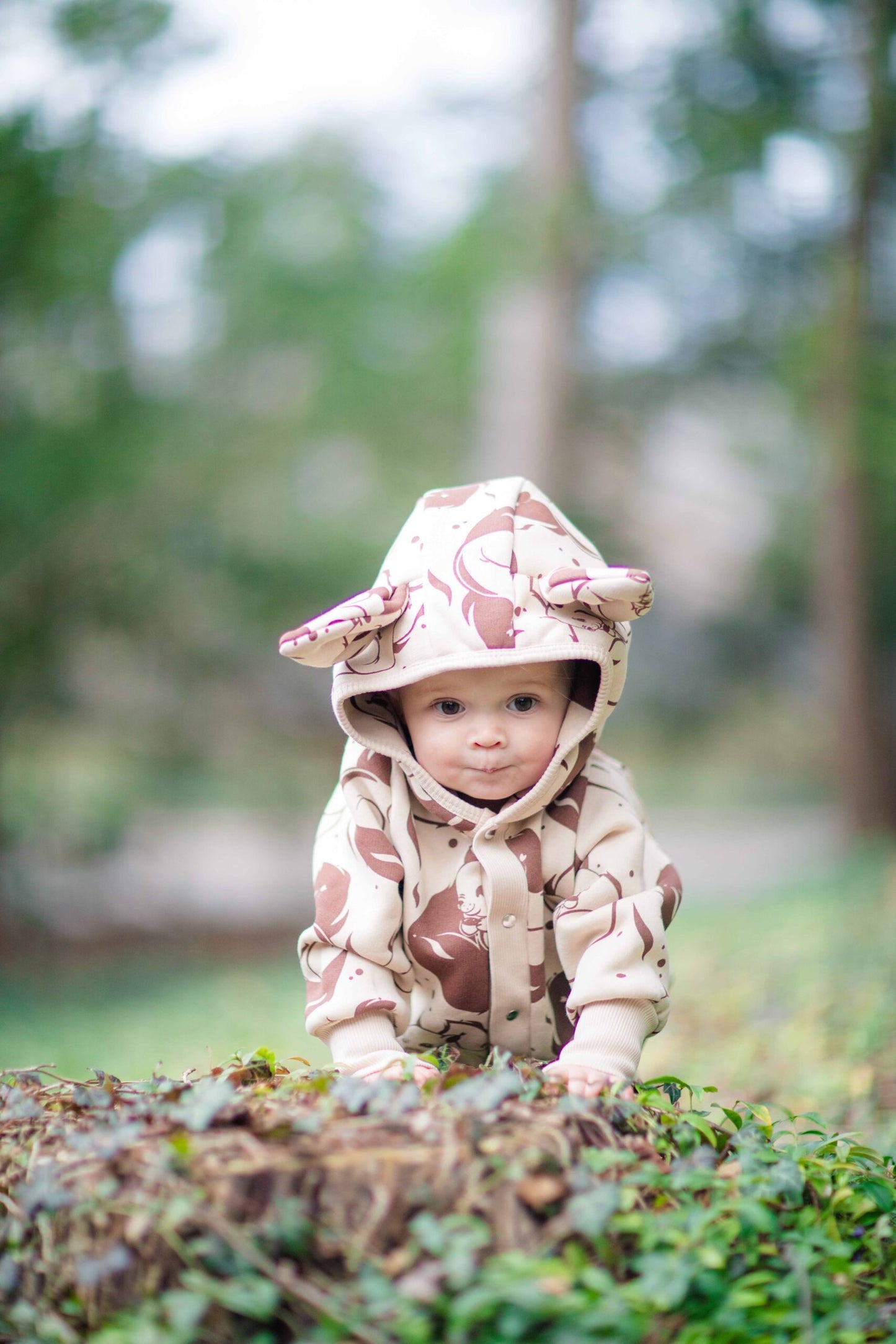 Lasten ja vauvojen jumpsuit korvilla - Orava