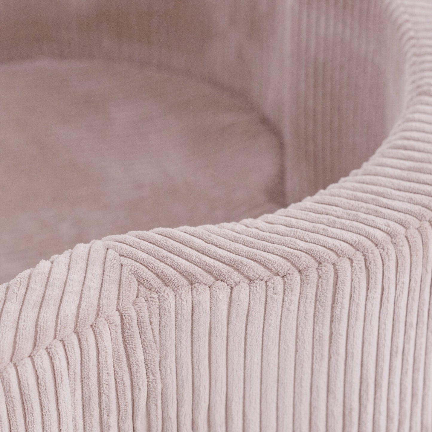 kukka-pallomeri-lapselle-vaaleanpunainen