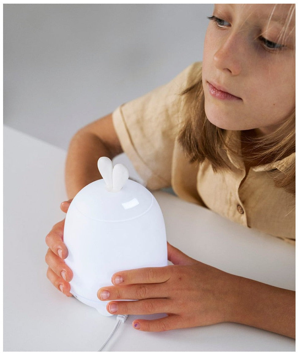 lasten ilman kostutin- diffuusorilamppu-ilmankostuttaja lastenhuoneeseen