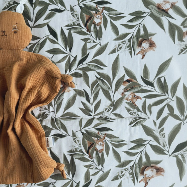 vauvan unilelu-orava-oranssi